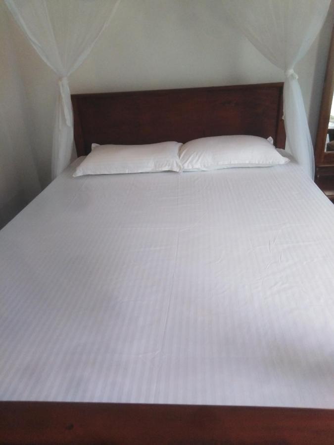 Loku Mirissa Hotell Exteriör bild